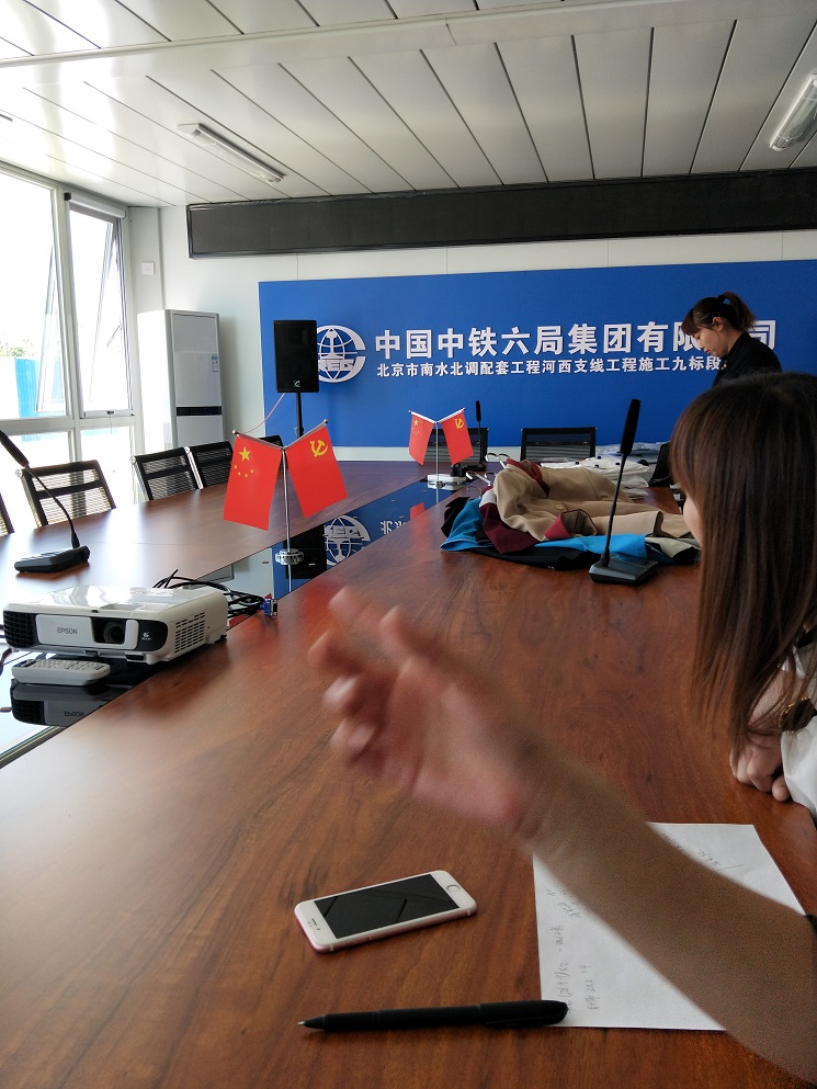 工作服職業(yè)裝量身定制就絕對(duì)的好嗎？那您就錯(cuò)了