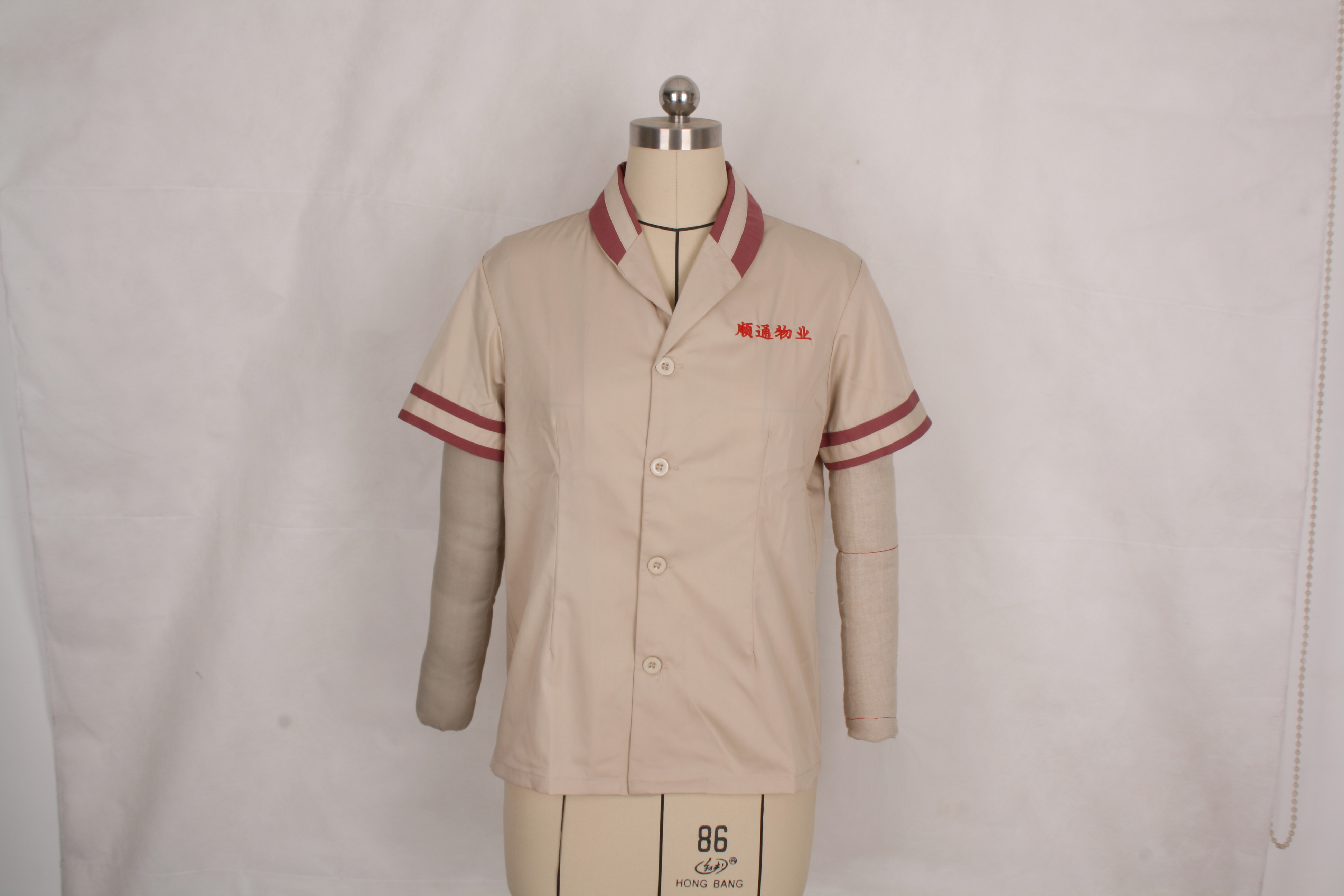 分析保潔行業(yè)發(fā)展與保潔工作服的關(guān)系